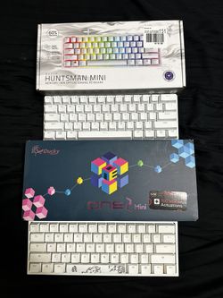 Razer Huntsman Mini & Ducky One 2 Mini