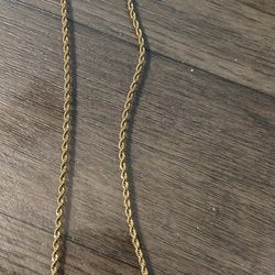 gold rope chain(read Description)