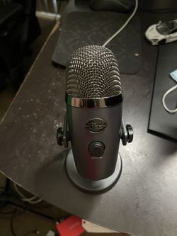 Blue Yetti Desktop Mic 