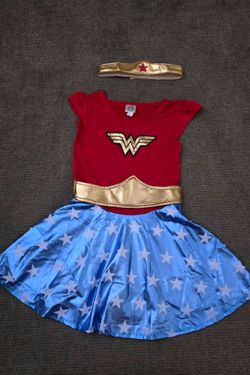 Girls Wonder Women Halloween costume