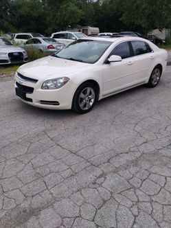 2011 Chevrolet Malibu 2LT! Good Running!