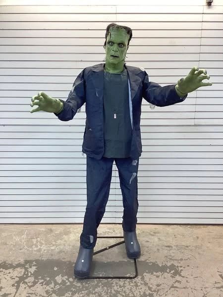Universal Horror 7 ft. Animated LED Frankenstein's Monster