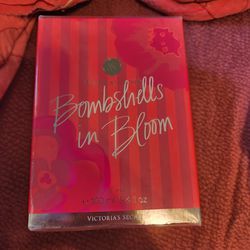 Victoria Secret Bombshells In Bloom Perfume 