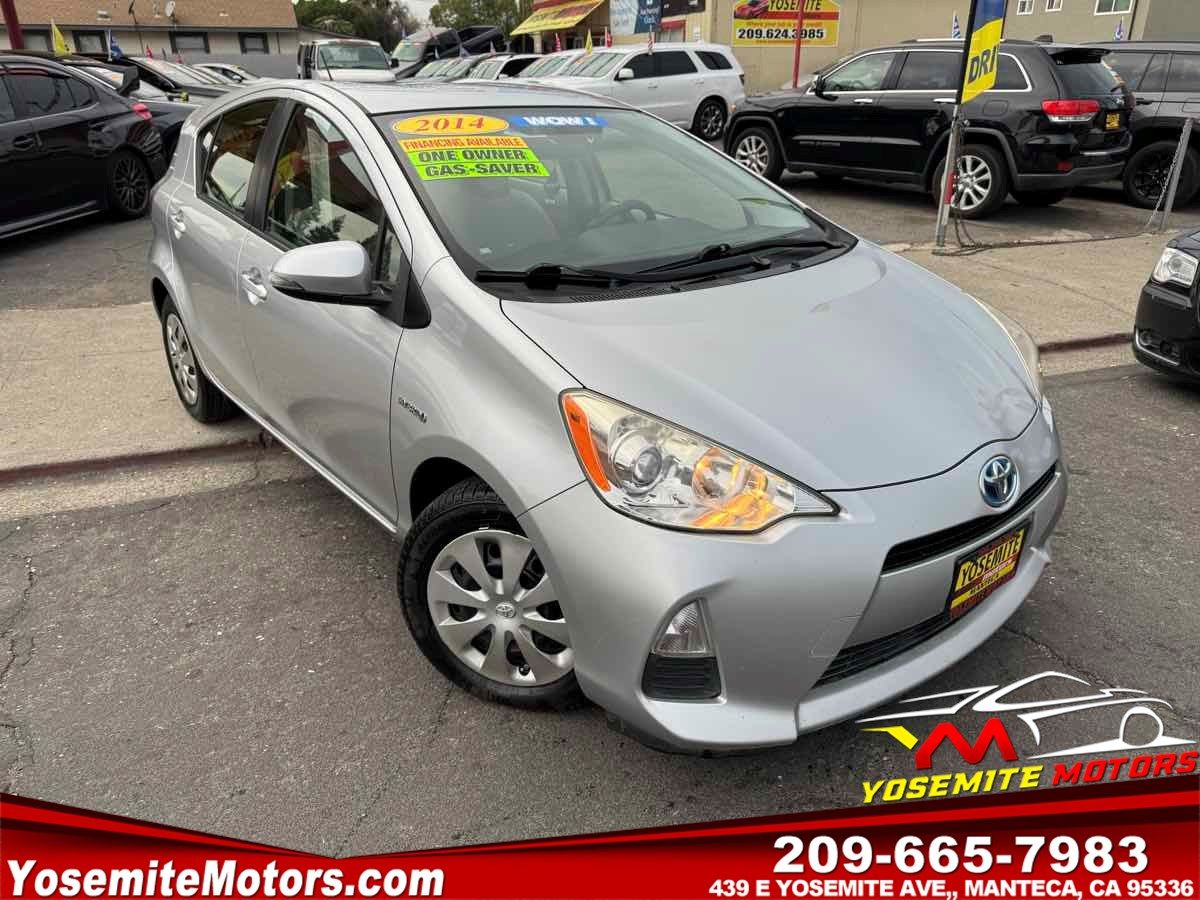2014 Toyota Prius c