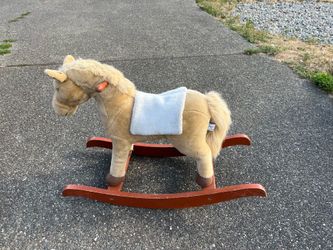 Rocking Horse: Free