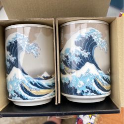 Japanese “Big Wave” Hiroshige Porcelain Cups