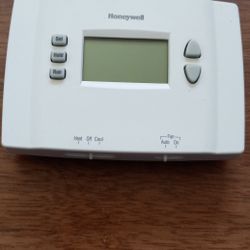 Honeywell programable thermostat