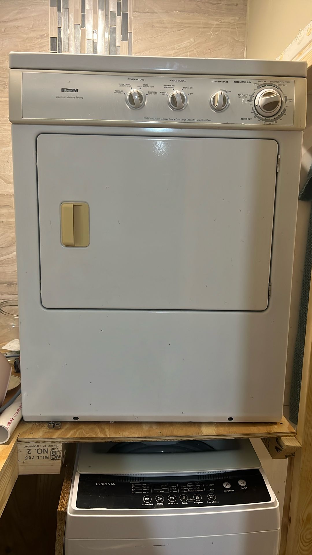 Selling Kenmore Dryer In Good Condition
