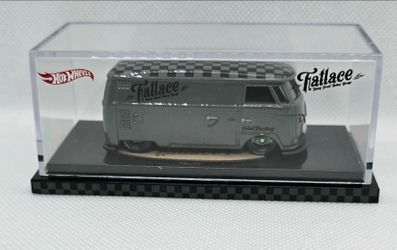 Hot Wheels Fatlace T1 V.W. Bus w/surfboard