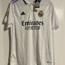 Real Madrid 2023/23 Home Jersey