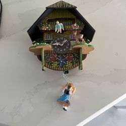 European Cu Ckoo Clock.  
