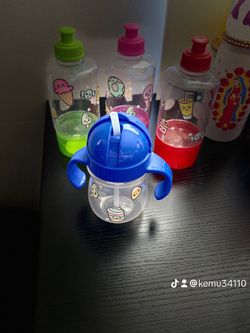 . Rhinestone And Vinyl Cups And Tumblers 