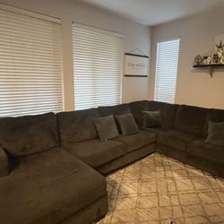 Free Sectional 