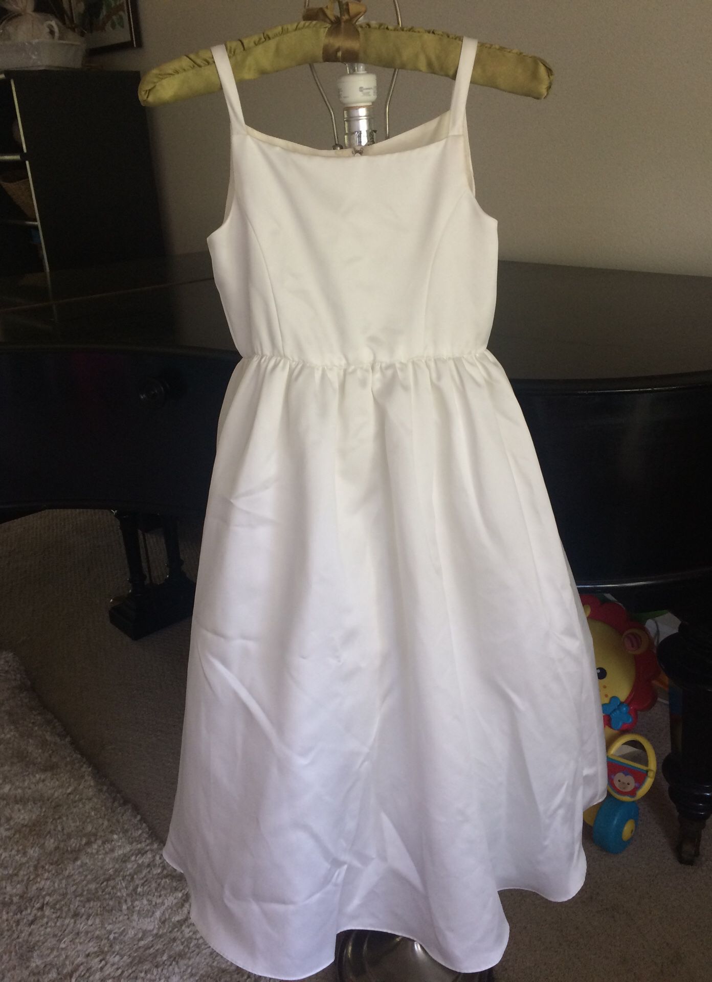 David’s Bridal First Holy Communion/ flower girl dress $50 obo