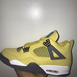 Air Jordan 4 Lightning