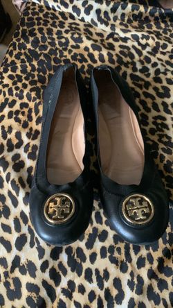 Tori Burch slippers black