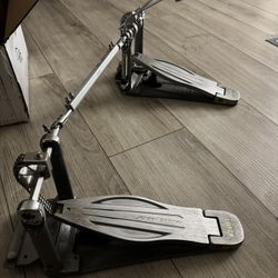 Speed cobra 910 double kick pedal With case