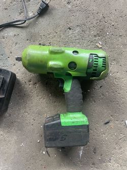 everything works works just like  new  Snap on impact comes with two batteries and a charger everything works
