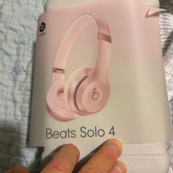 Beats Solo 4 Cloud Pink