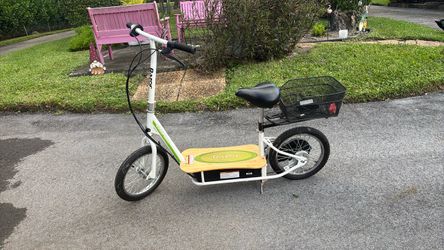 Razor scooter
