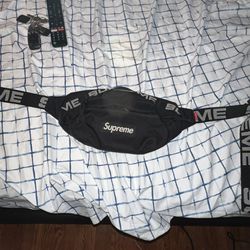 Supreme Fanny Pack Stock X