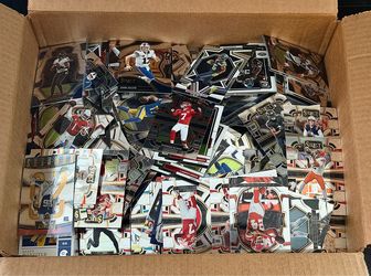 F/S Bulk NFL/NBA sports cards 12k+