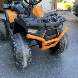 24V Ride on Toys, 4 Wheeler ATV four Kids with 2 Seater, 4x200W Motors, 4WD/2WD Switchable