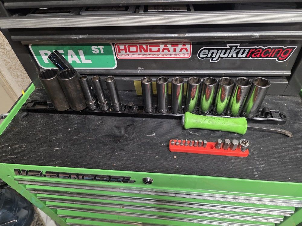 Snap On 1/2 Chrome Socket Set 12-24 MM