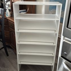 Shoe rack (you pick up) no delivery