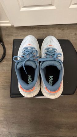 Women’s Hoka Gaviota4