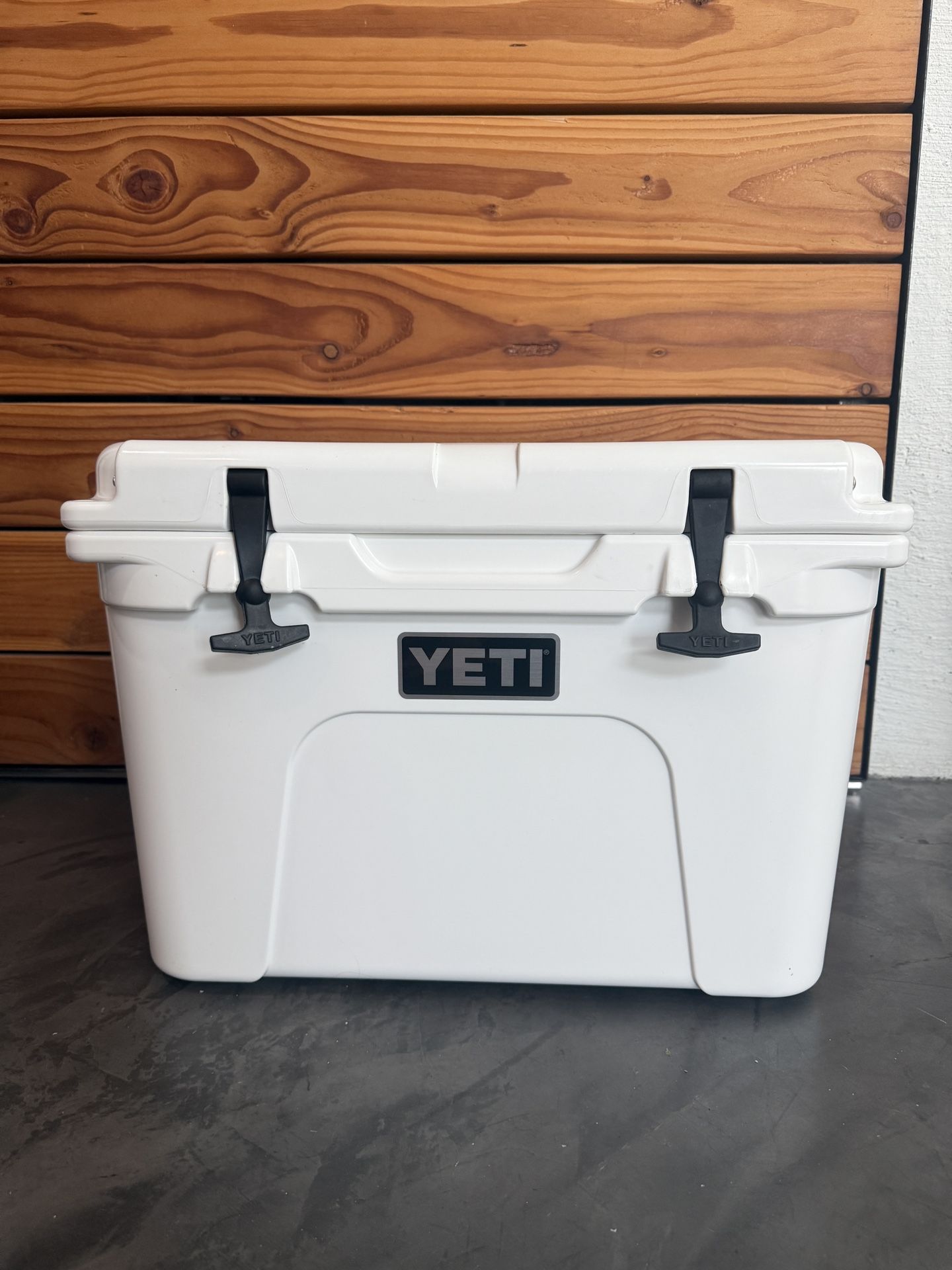 Yeti Cooler Tundra 35 White 