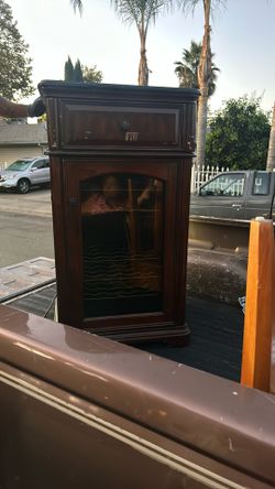 Wine Refrigerator 