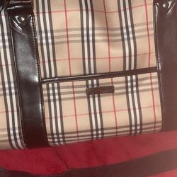 Authentic Burberry Carry On 