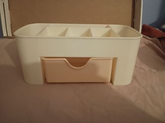 Small Desk Organizer