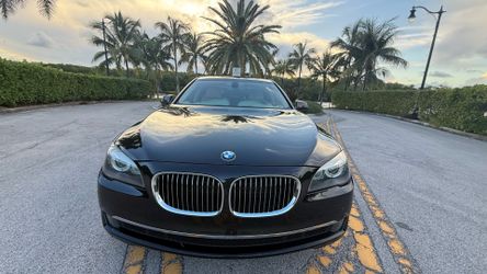 2011 BMW 740Li