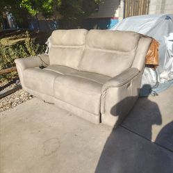 Double Recliner