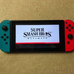 NINTENDO SWITCH + 125 SWITCH GAMES