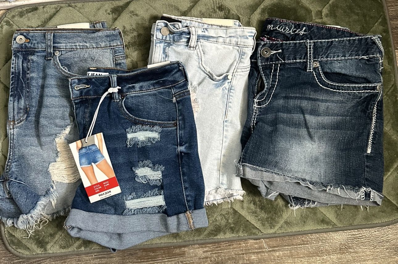 Shorts Size 9/10 And 11