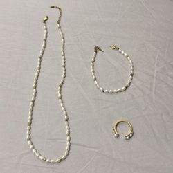 Missoma Pearls Necklace Bracelet & Ring Set