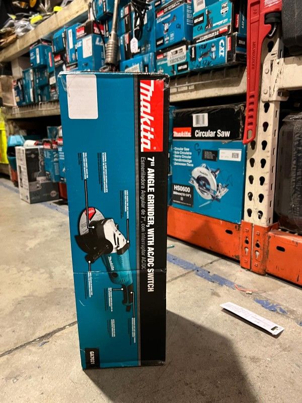 MAKITA 7 IN. GRINDER 15 AMP $185
