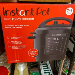 Instant Pot 6QT RIO - Like New 