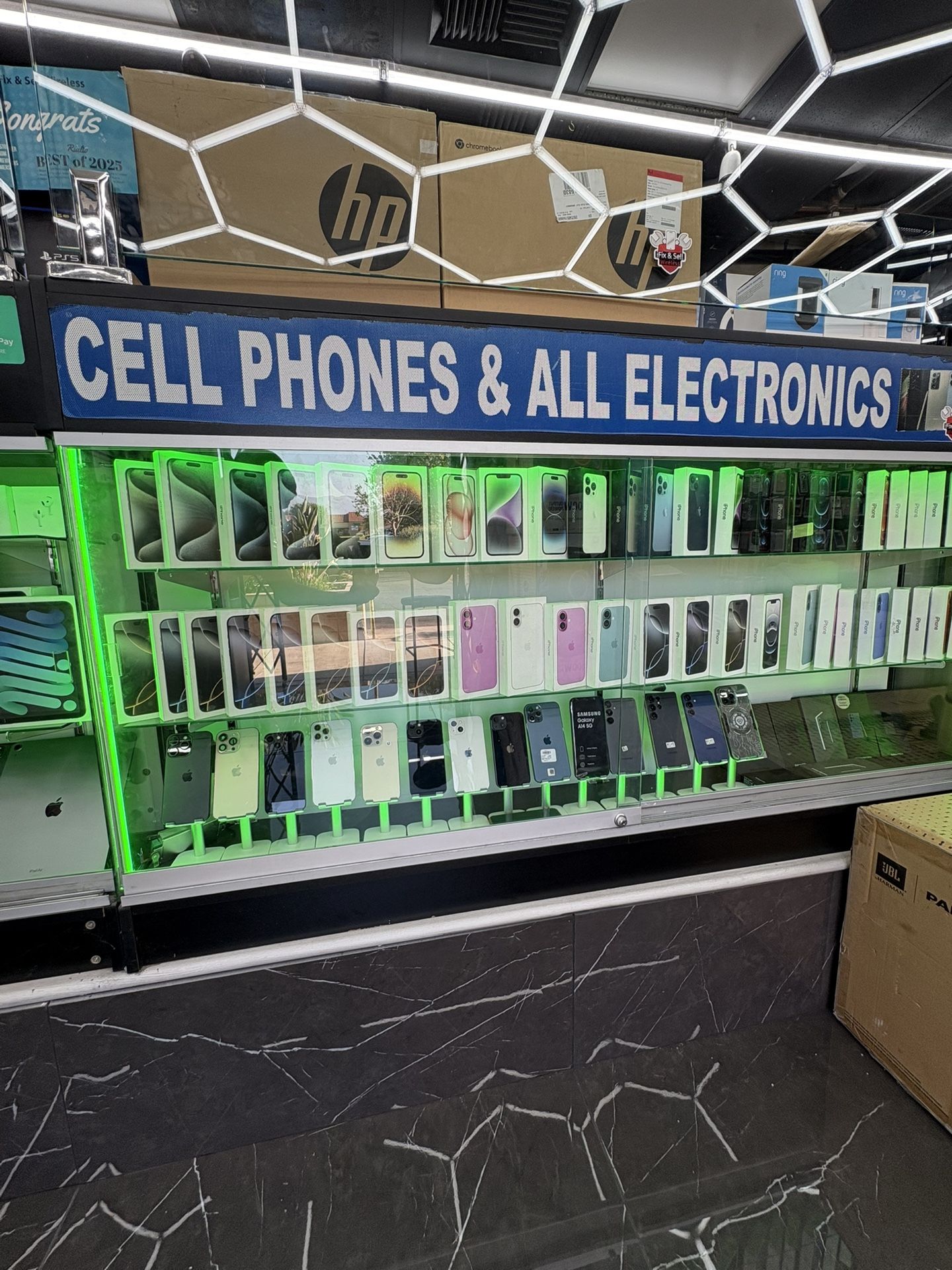 iPhone 11, iPhone 11 Pro , iPhone 11 Pro Max, iPhone 12, iPhone 12 Pro, iPhone 12 Pro Max, iPhone 13, iPhone 13 Mini, iPhone 13 Pro & Pro Max
