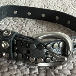 dog collar size m, i have hundreds of items check everything here just click my profile photo 