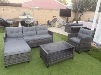4-Piece Wicker Patio Furniture Set