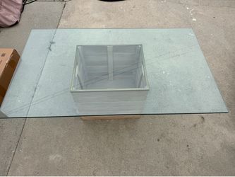 Coffee glass table top : 28 inch x 48 inch