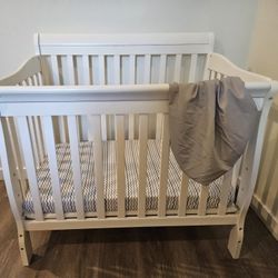 White Mini Crib