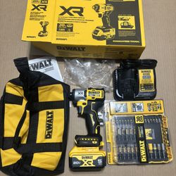Dewalt 20V MAX   XR 1/4 Impact Driver Kit 
