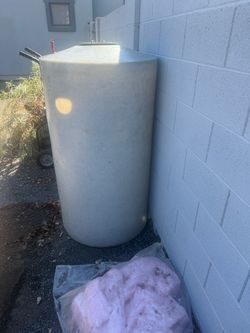 125 gallon water tank