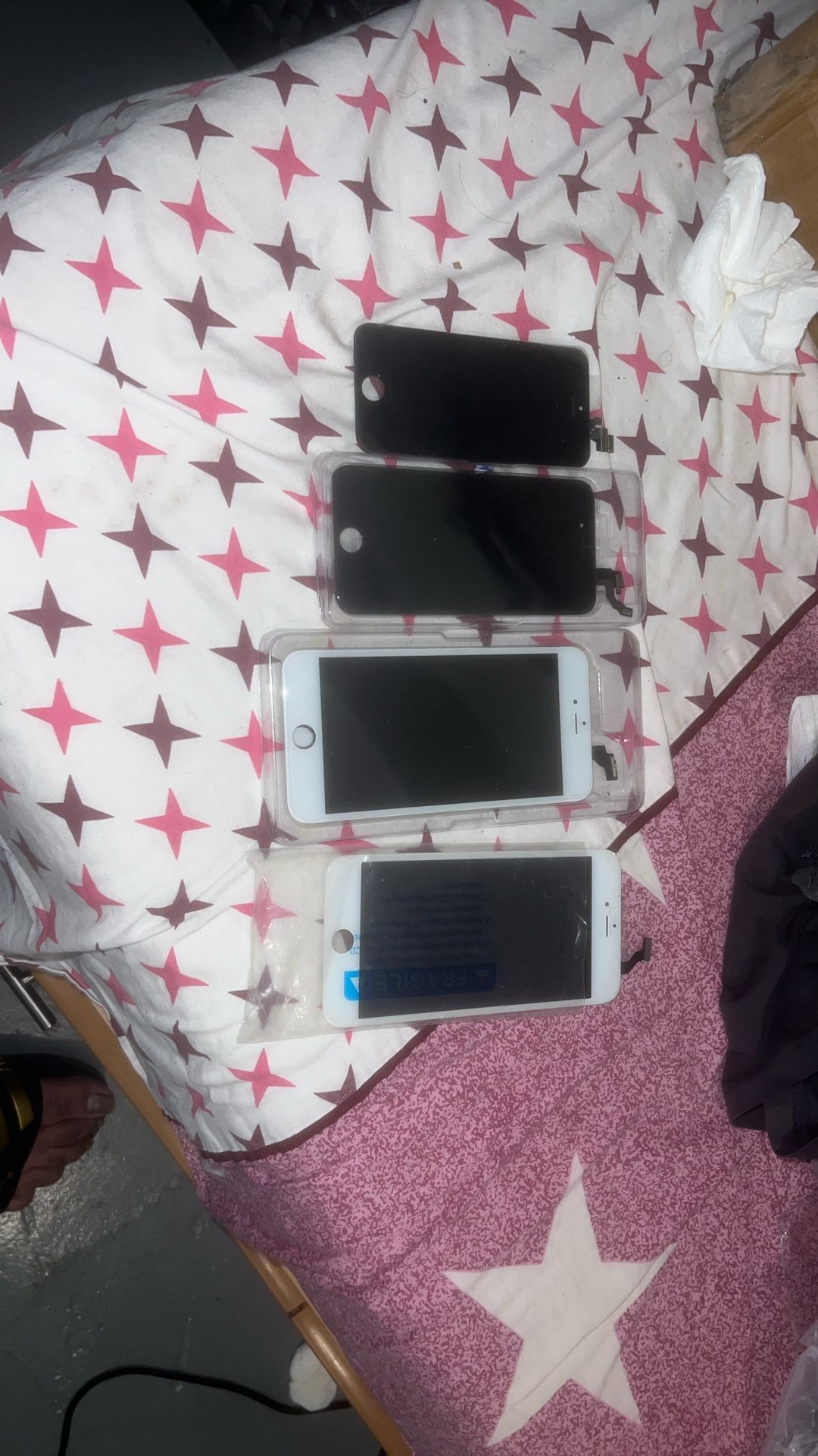 iPhone Screens