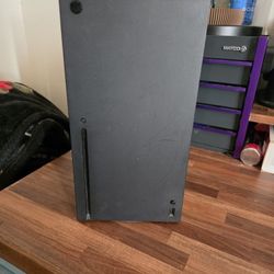 Xbox Series X And Elite Controller 